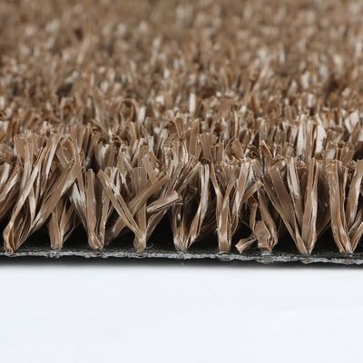 Couleurs artificielles de tapis d'herbe de gazon rouge artificiel d'OIN 10mm